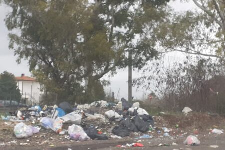 Sporcizia urbana: un problema quotidiano che degrada le città italiane